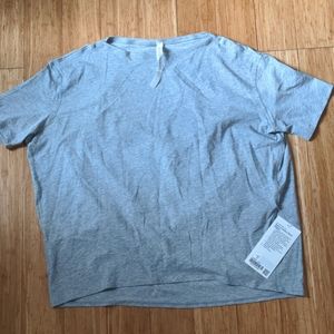 Lululemon Back in Action Top